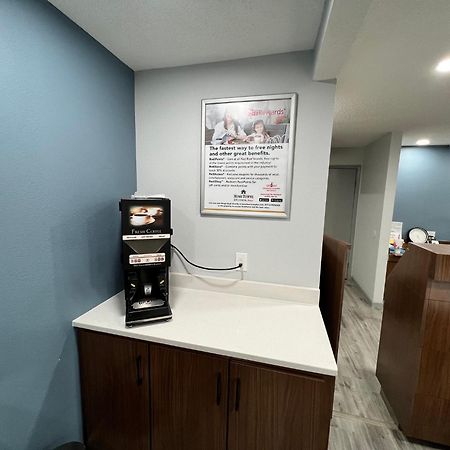 Hometowne Studios By Red Roof Florence, Ky-Cincinnati Airport Buitenkant foto